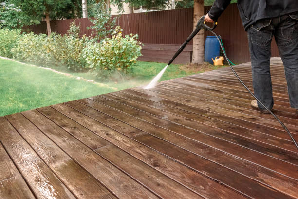 Best Gutter Cleaning  in Italy, TX